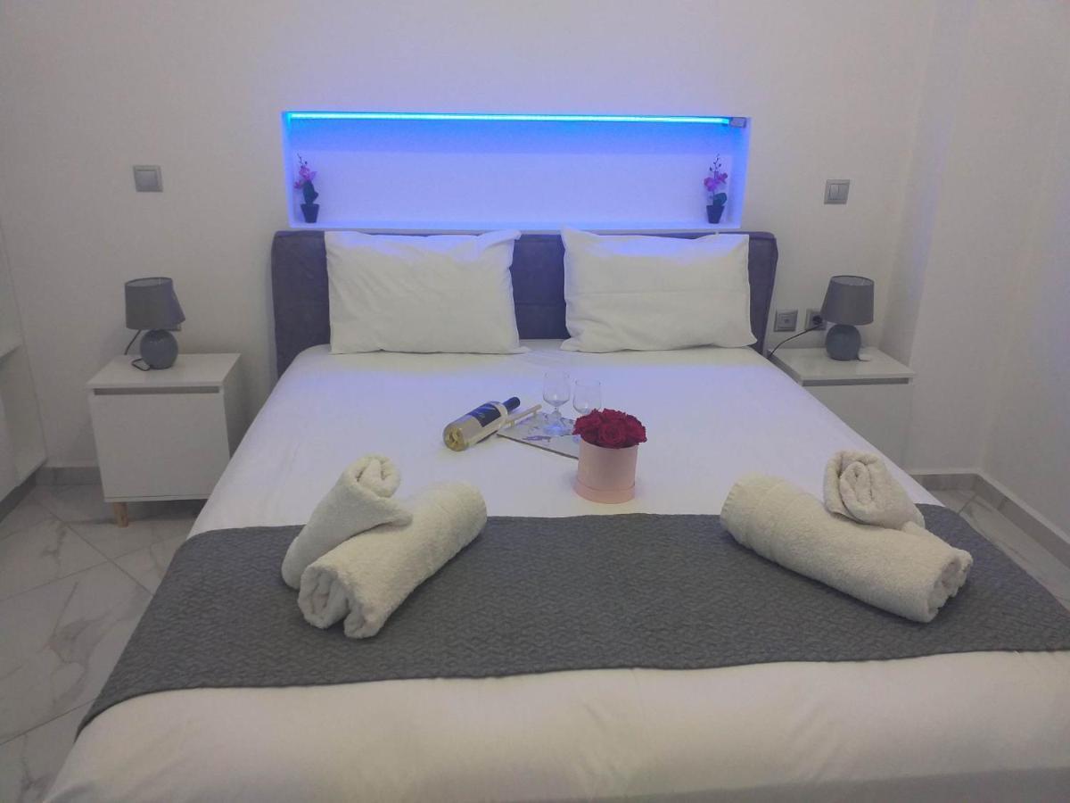 Infinity Blue Suite Panteli Exteriér fotografie